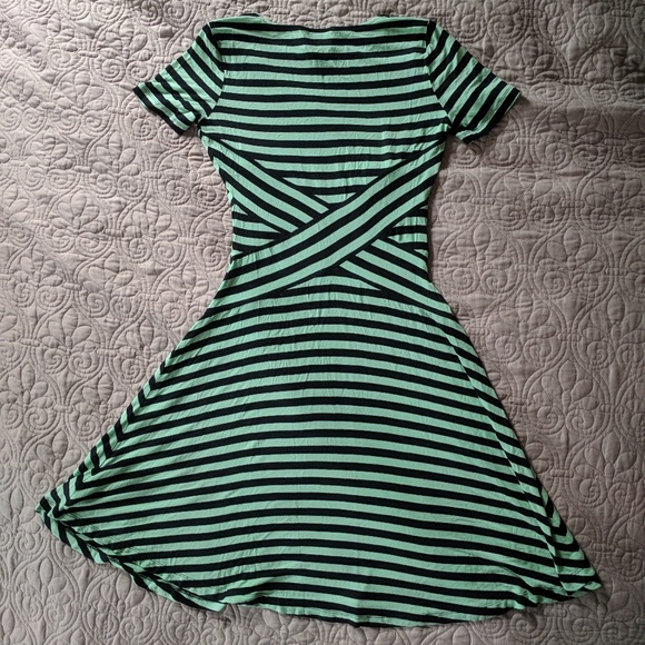 Mint green striped dress S Beige by ECI - Picture 4 of 5
